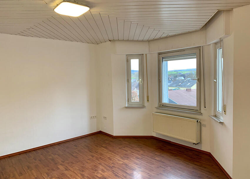 Zimmer 1. OG rechts (1) einfamilienhaus-ruebenach-koblenz-zu-vermieten